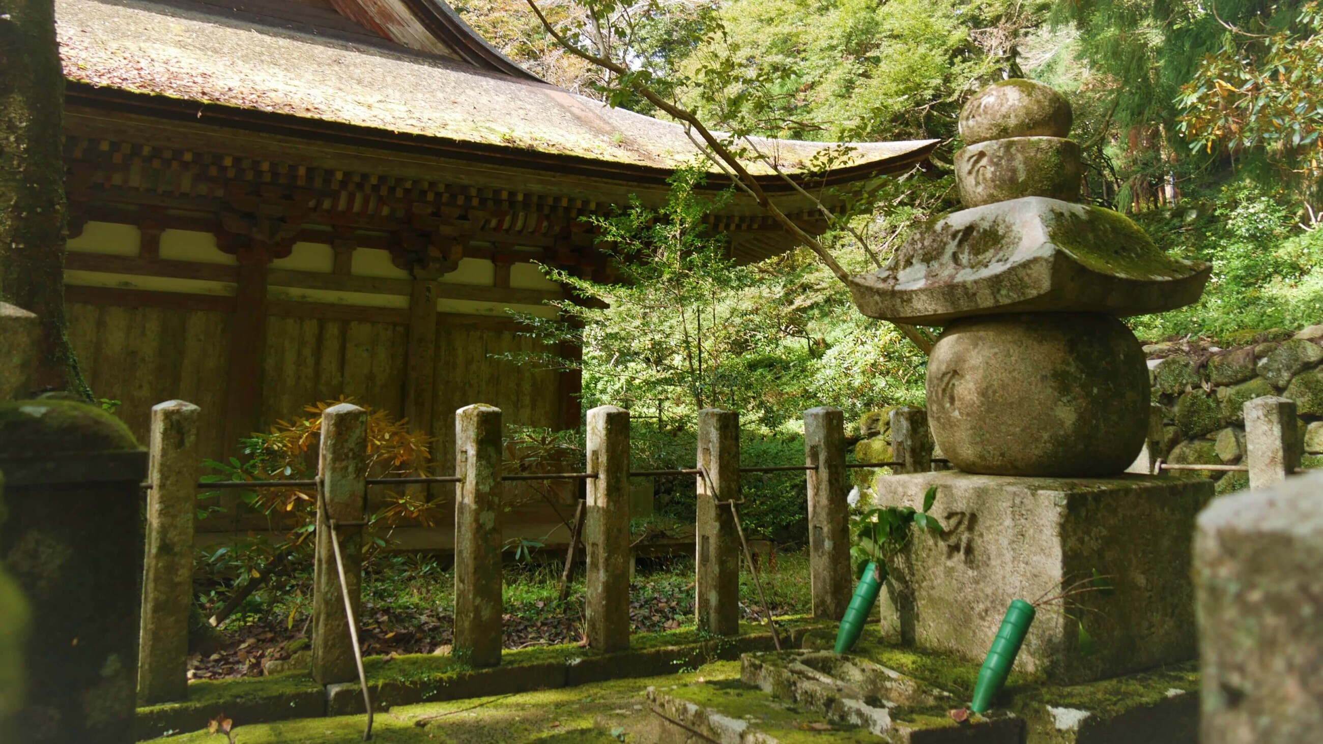 室生寺_綱吉の母、桂昌院の五輪塔