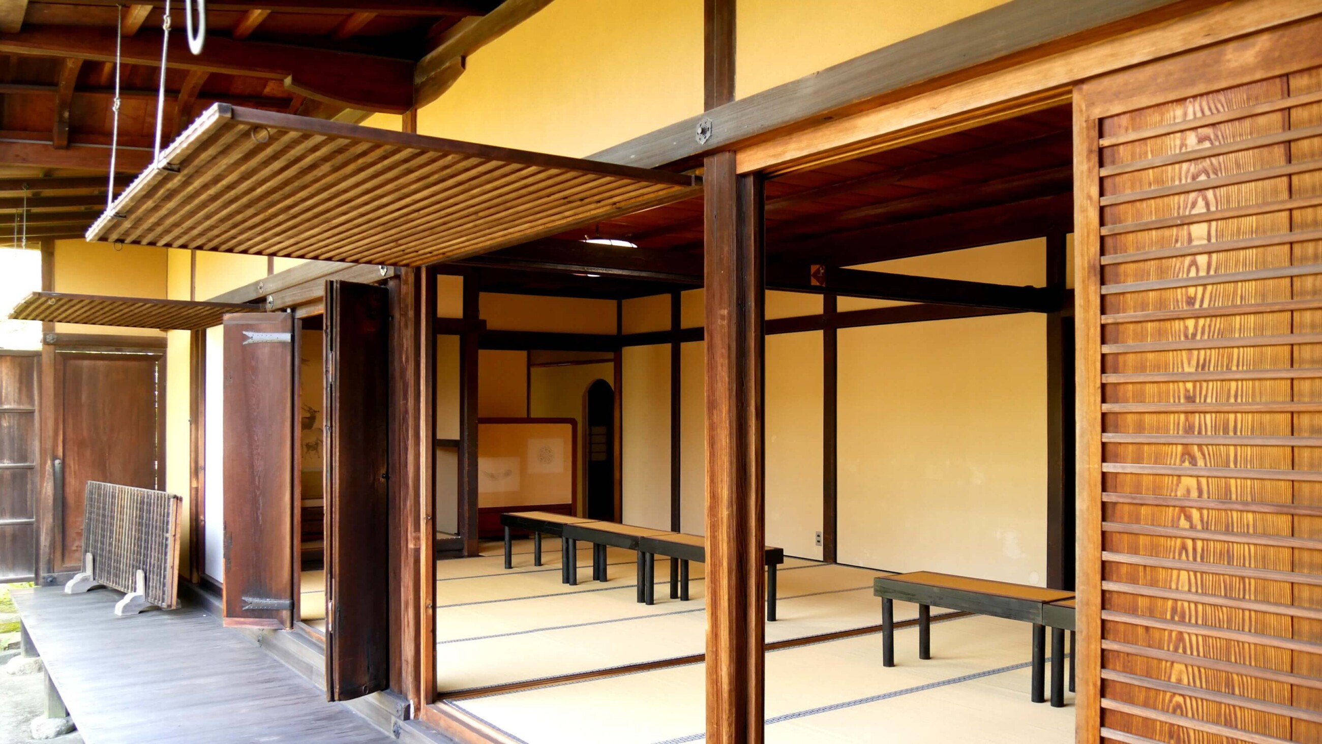 今西家書院「双折板扉」
