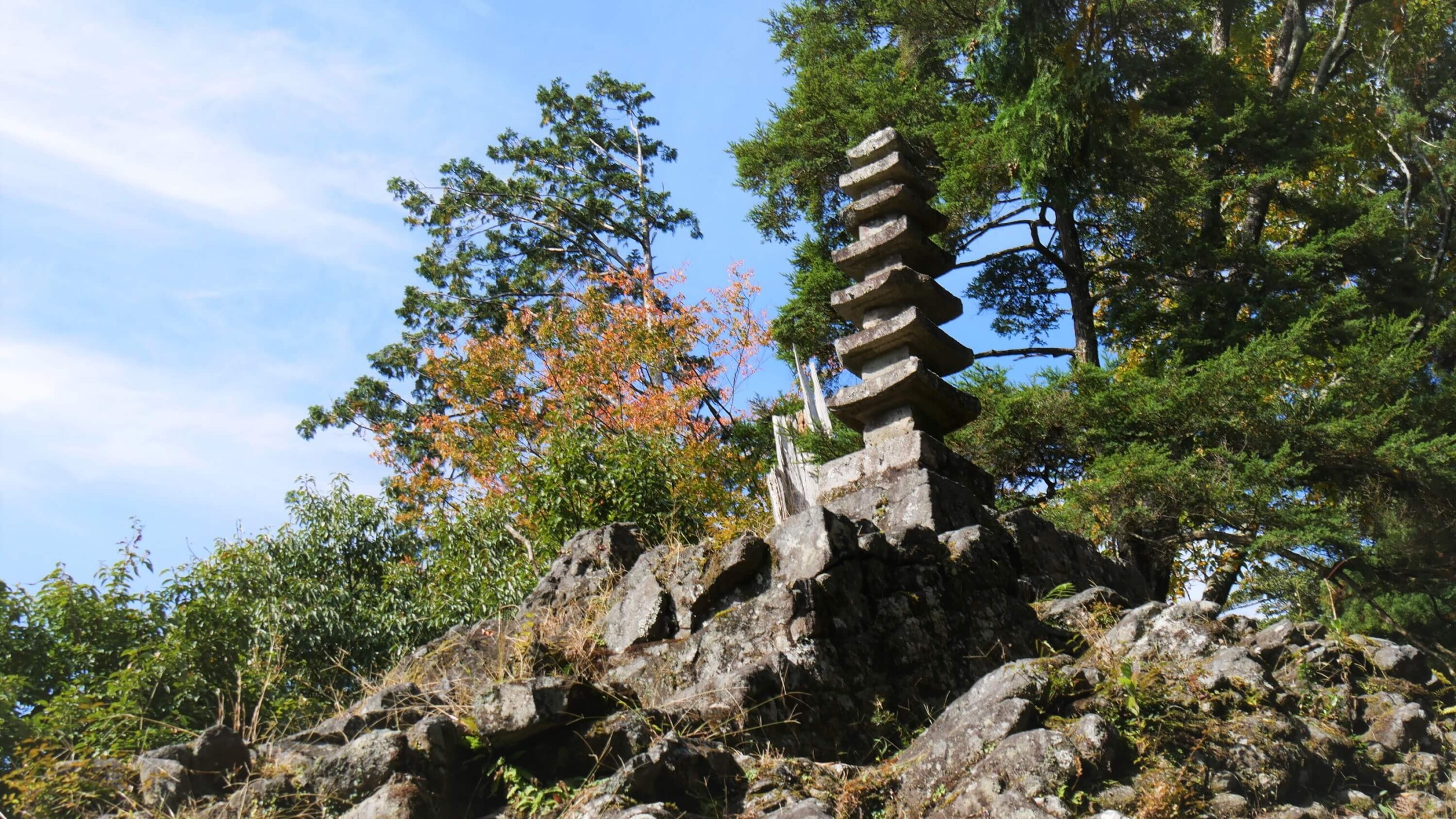 室生寺_奥之院の七重石塔