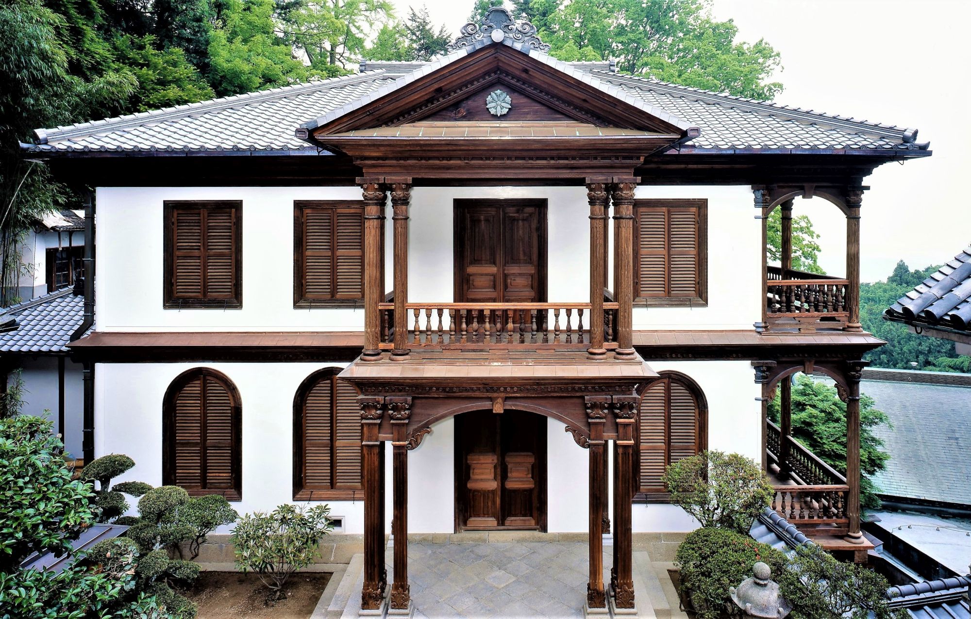 重要文化財 宝山寺獅子閣