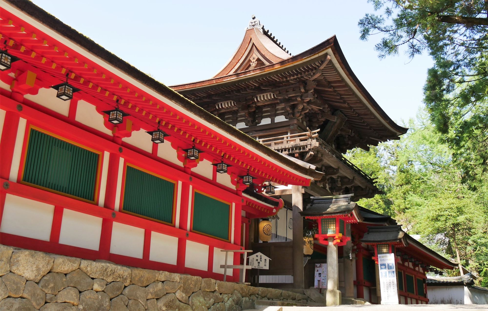 石上神宮楼門