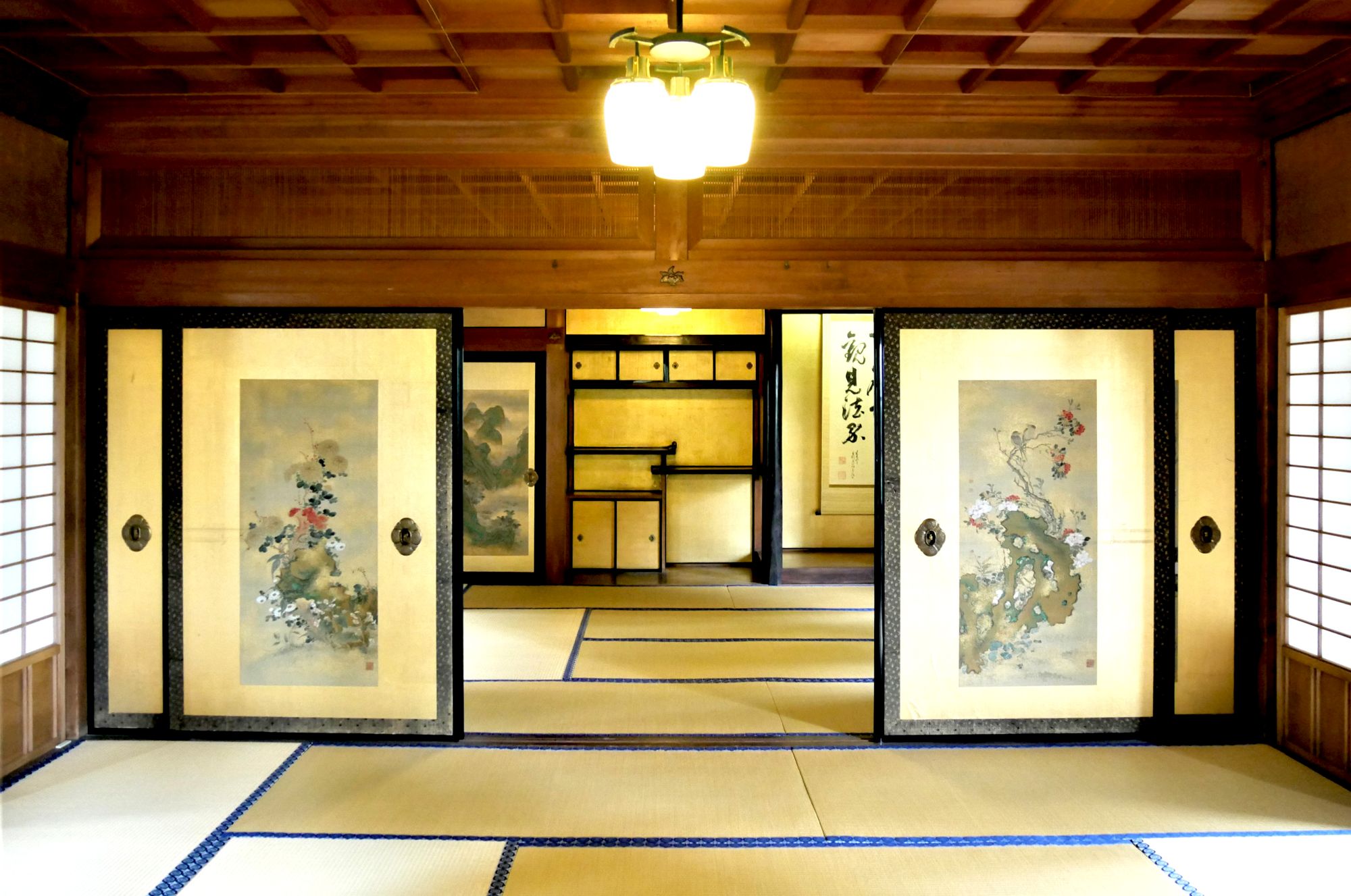 重要文化財 宝山寺獅子閣