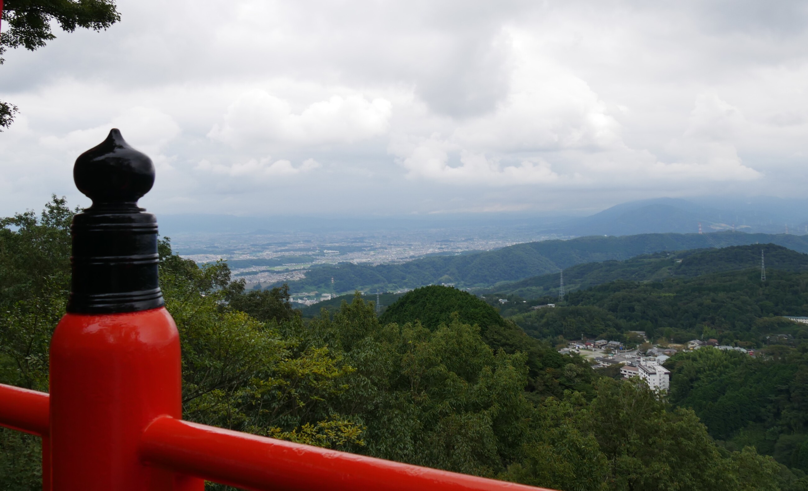 空鉢護法堂からの眺望
