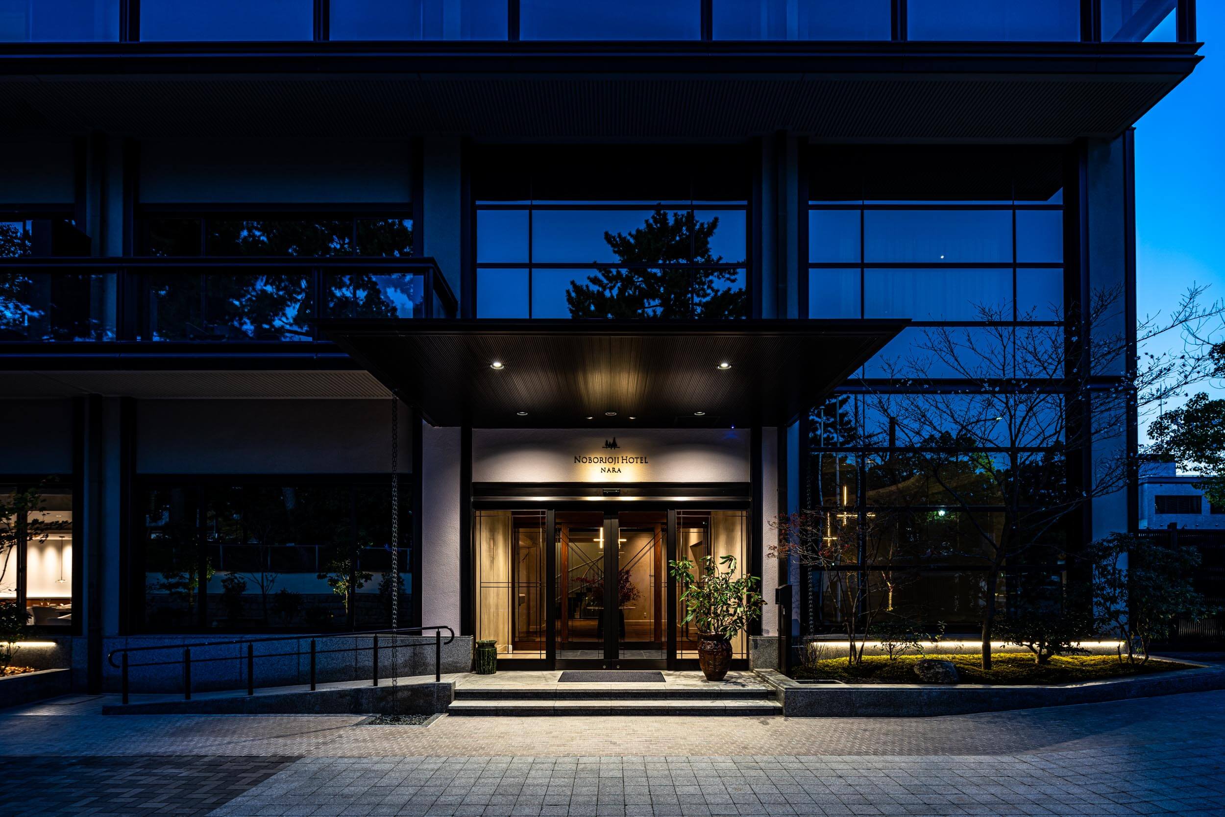 夜の登大路ホテル奈良