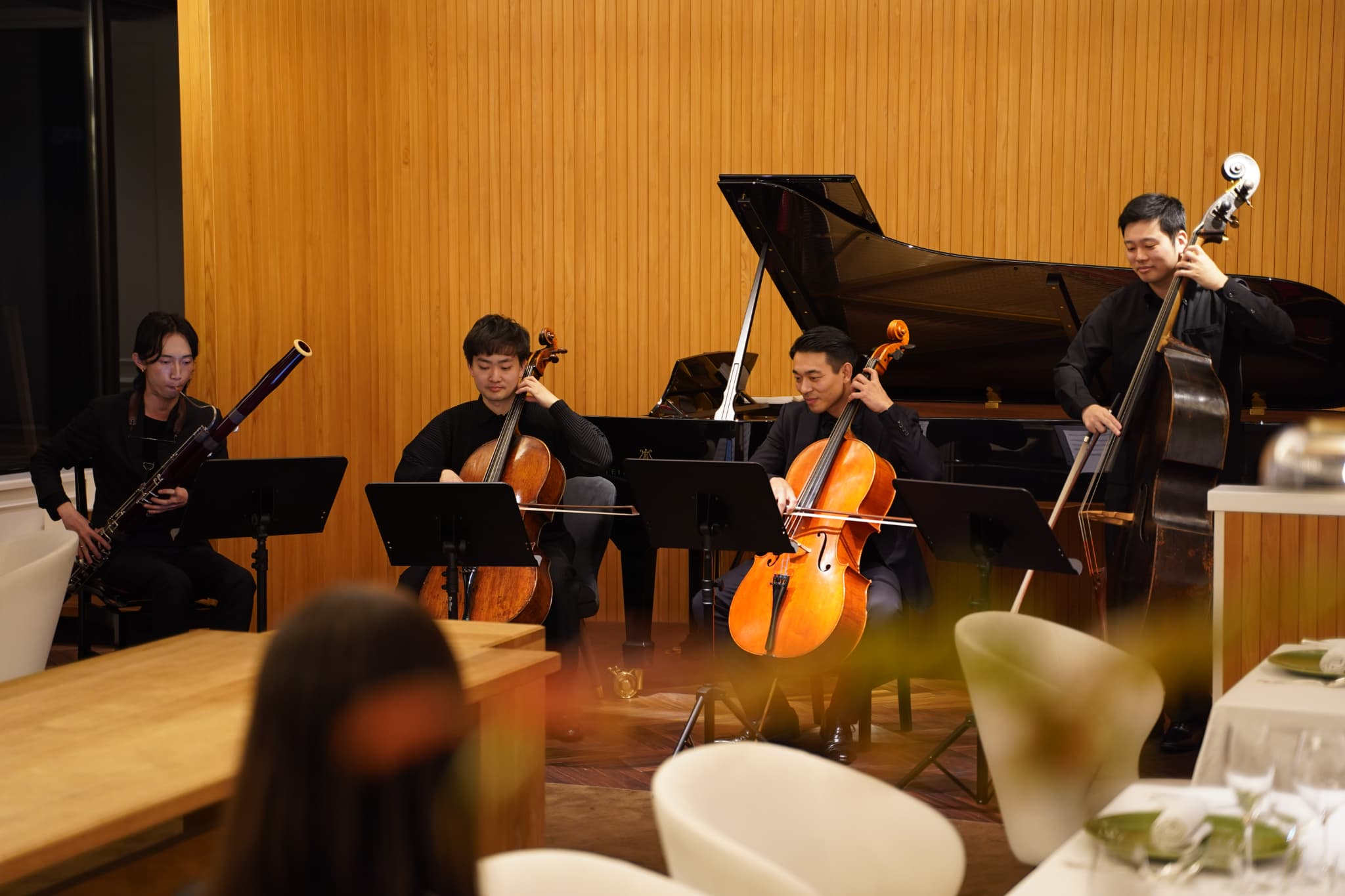 登大路ホテル サロンコンサート