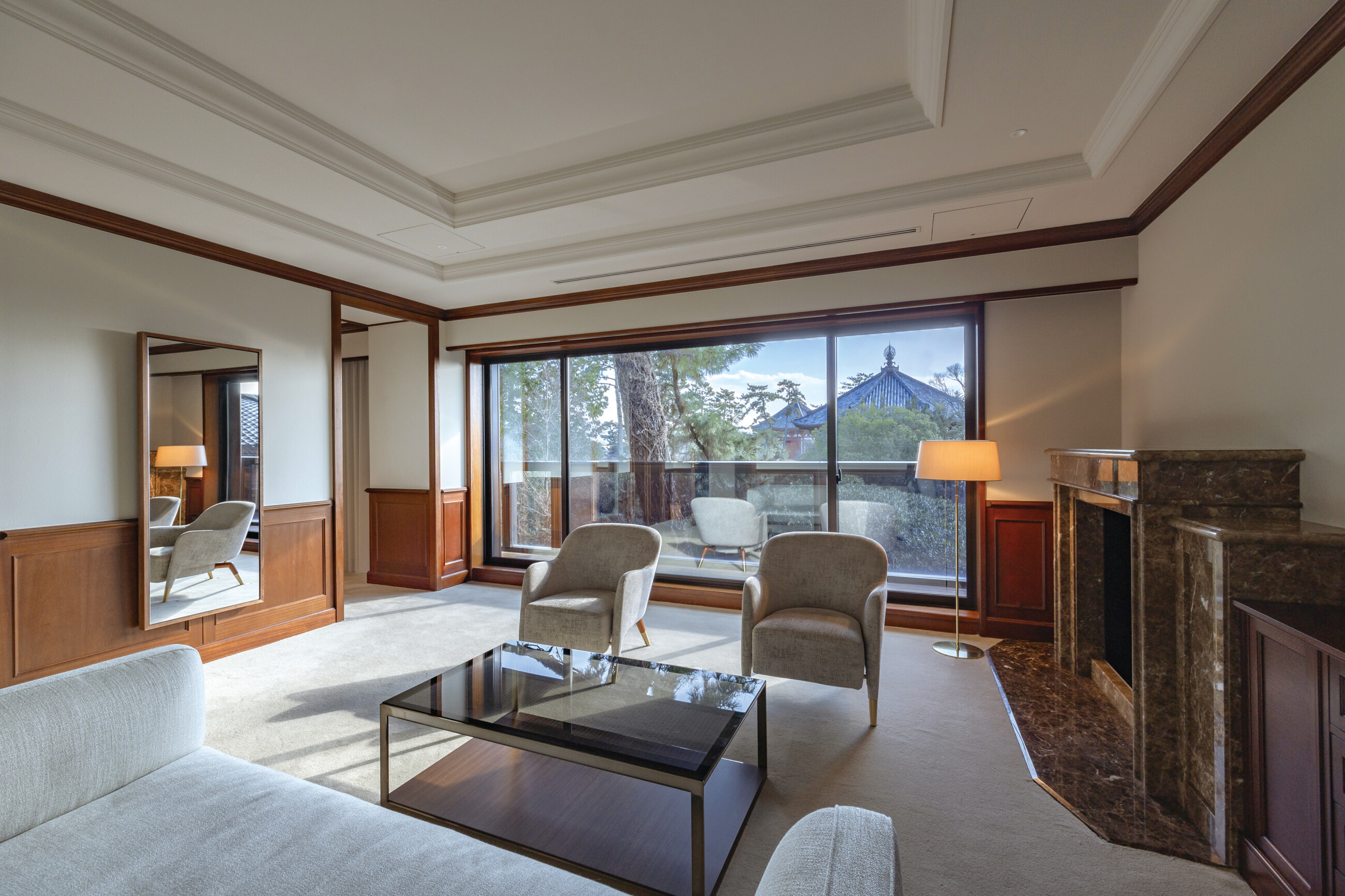 登大路ホテル スイートルーム